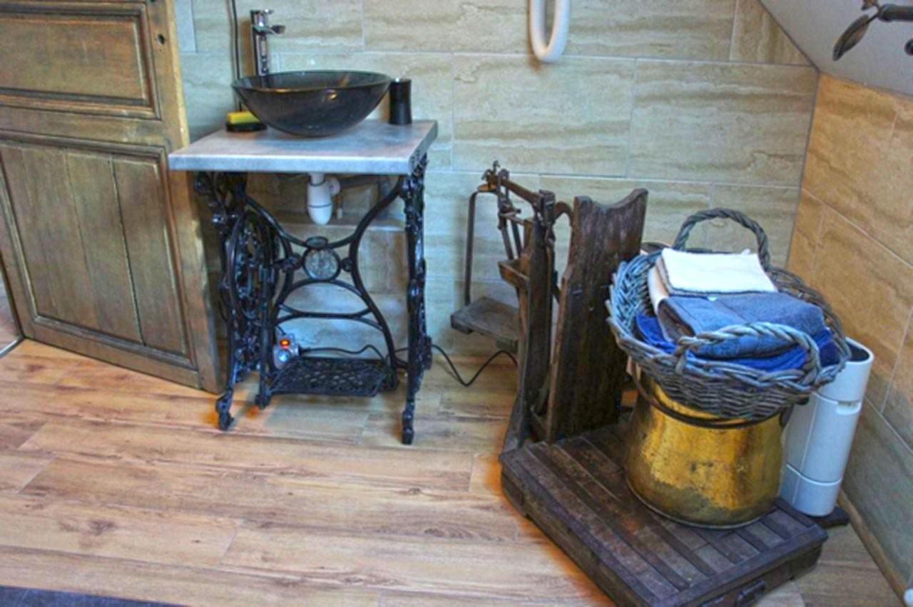 โอ โลฌี เดอ ลา ซอลร์ Bed & Breakfast Ferriere-la-Petite ภายนอก รูปภาพ