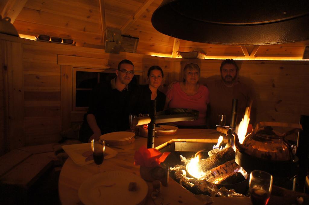 โอ โลฌี เดอ ลา ซอลร์ Bed & Breakfast Ferriere-la-Petite ภายนอก รูปภาพ