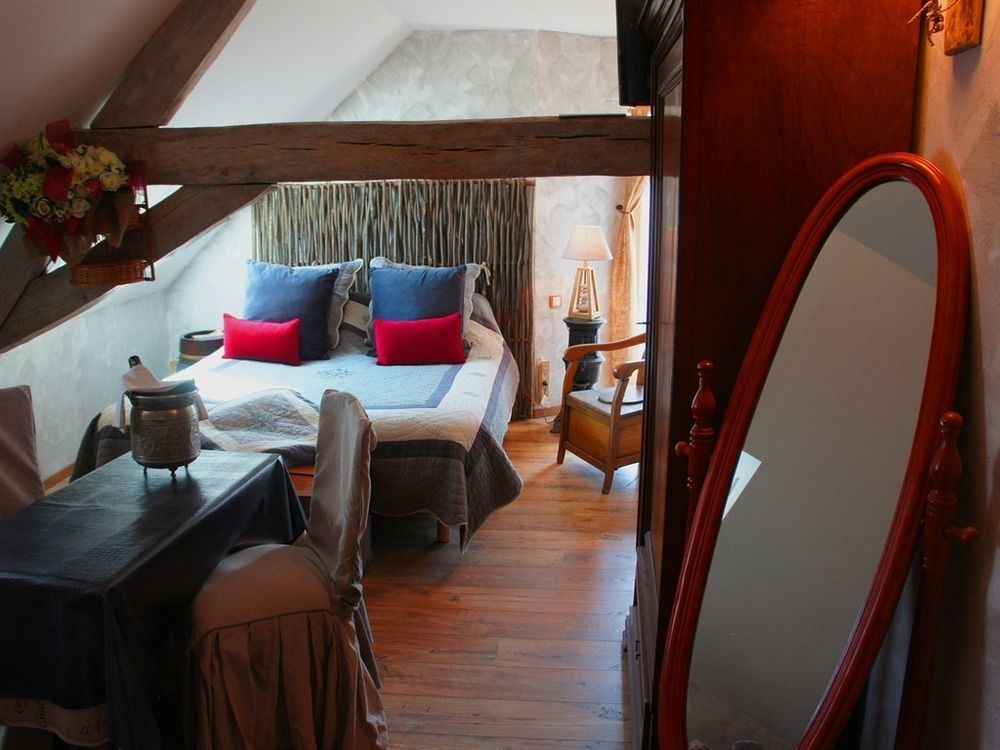 โอ โลฌี เดอ ลา ซอลร์ Bed & Breakfast Ferriere-la-Petite ภายนอก รูปภาพ
